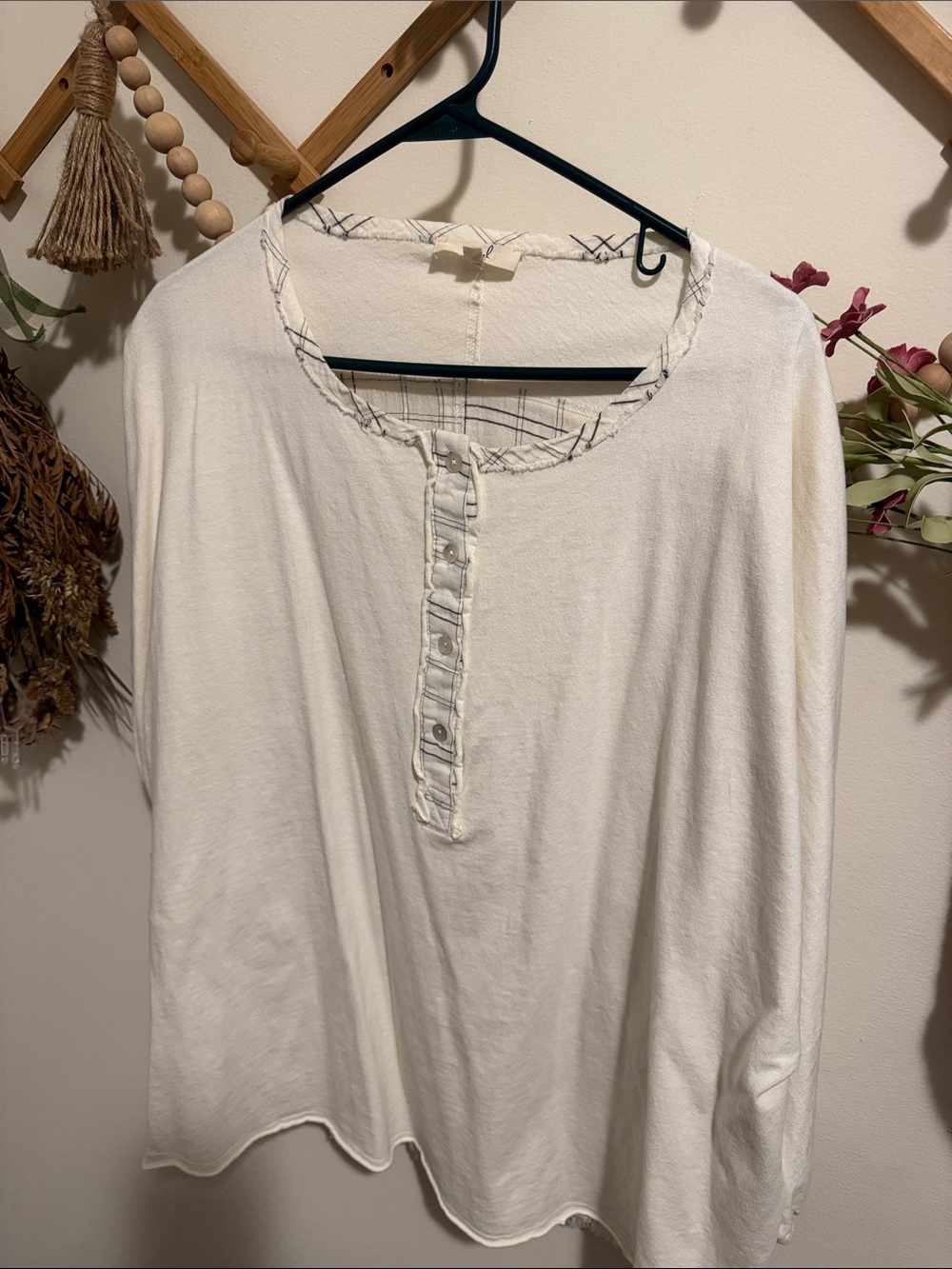 Easel Cream Button-Front Long Sleeve Top